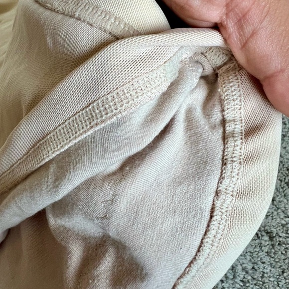 Women's Cream Tank Top Shapewear Upper Back Exposed - Picture 6 of 9